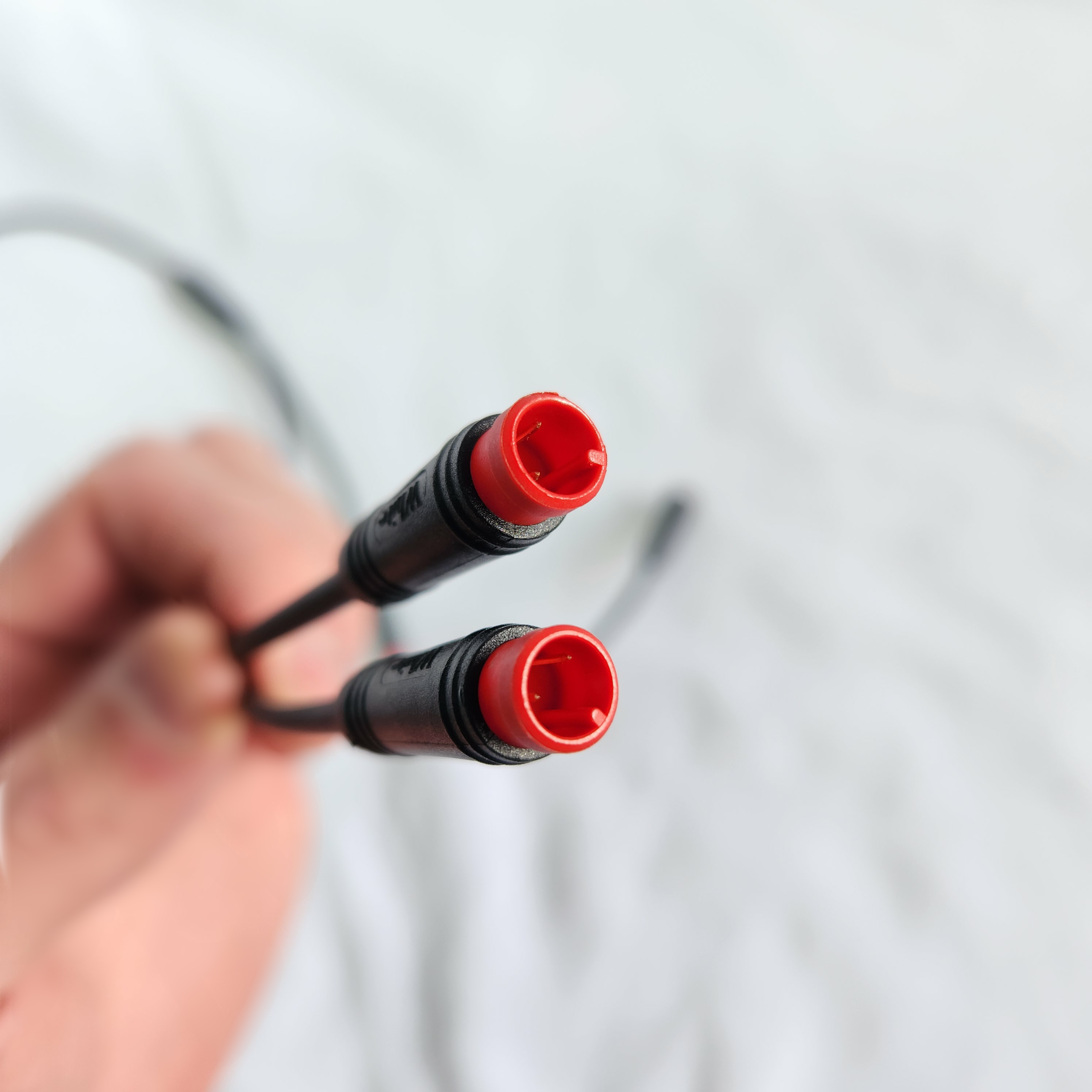 Red 2 Pin Y-Splitter Cable Brake Sensor